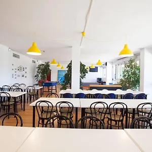 Di Bergamo Hostel