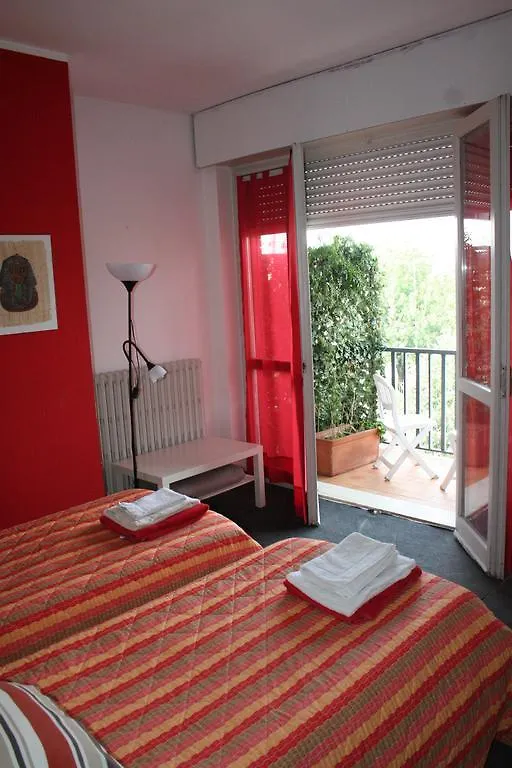 Guesthouse La Rocca Грассоббьо Гостевой дом